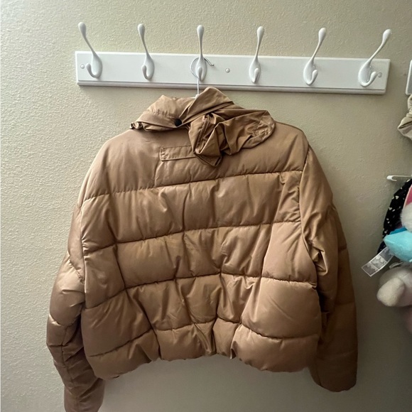 urban outfitters brown puffer cropped jacket - Picture 4 of 4